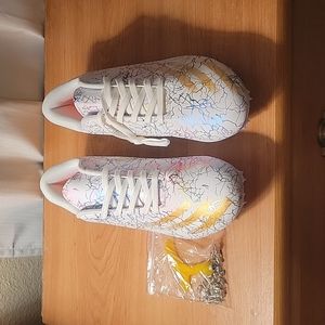 NWOT Track Shoes Size 8.5